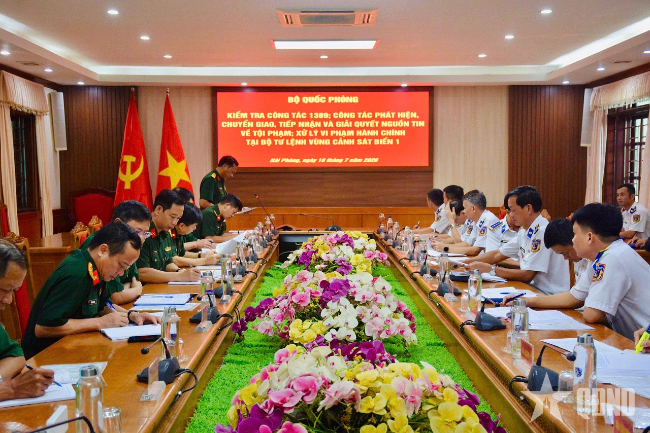 Bộ Quốc phòng kiểm tra Công tác 1389 tại Bộ tư lệnh Vùng Cảnh sát biển 1